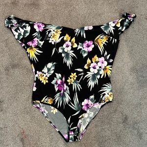 Fashion to Figure bodysuit. Size 1. Tried on never worn out.